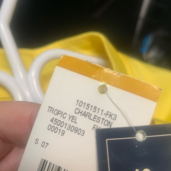 Jones New York. Size 3x Yellow NWT - Picture 4 of 6